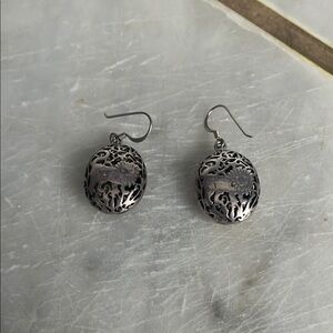 Elegant Silver Filigree Earrings